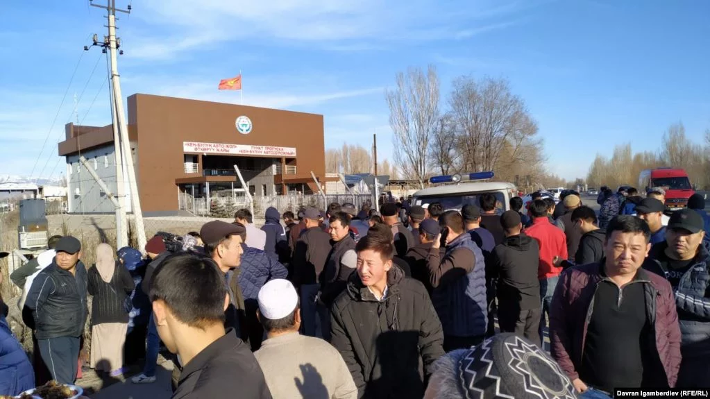 Изображение 1 для Сапарбаев: ни один дунганин не переехал в Россию или другую страну