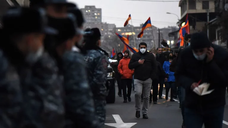 В Армении началась акция народного неповиновения - изображение 1