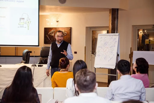 Изображение 1 для В Актау и Атырау проходят курултаи социальных предпринимателей