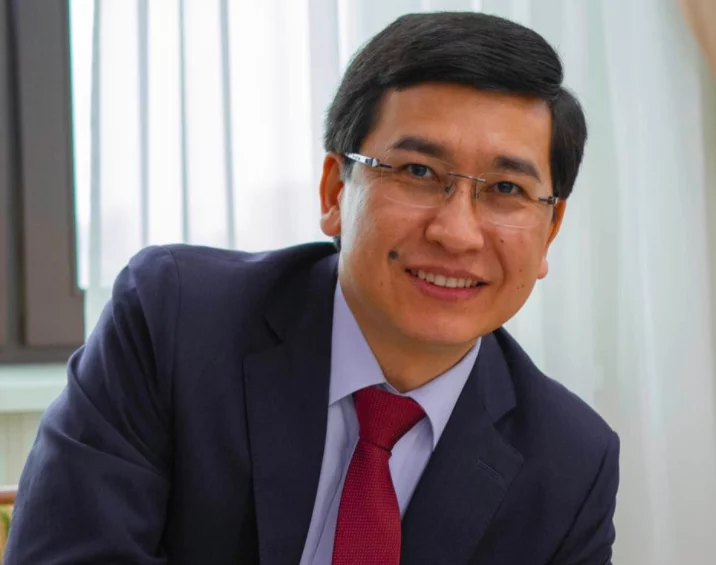 Министр заявил, что после казахстанской вакцины, у него появились антитела - изображение 1