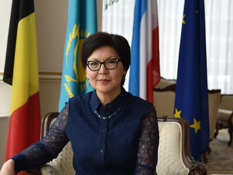 Айгуль Куспан освобождена от должности посла - изображение 1