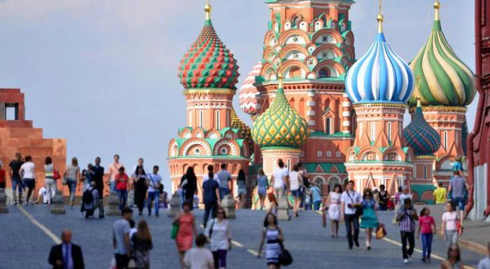 Изображение 1 для Москва вернется к нормальной жизни в мае