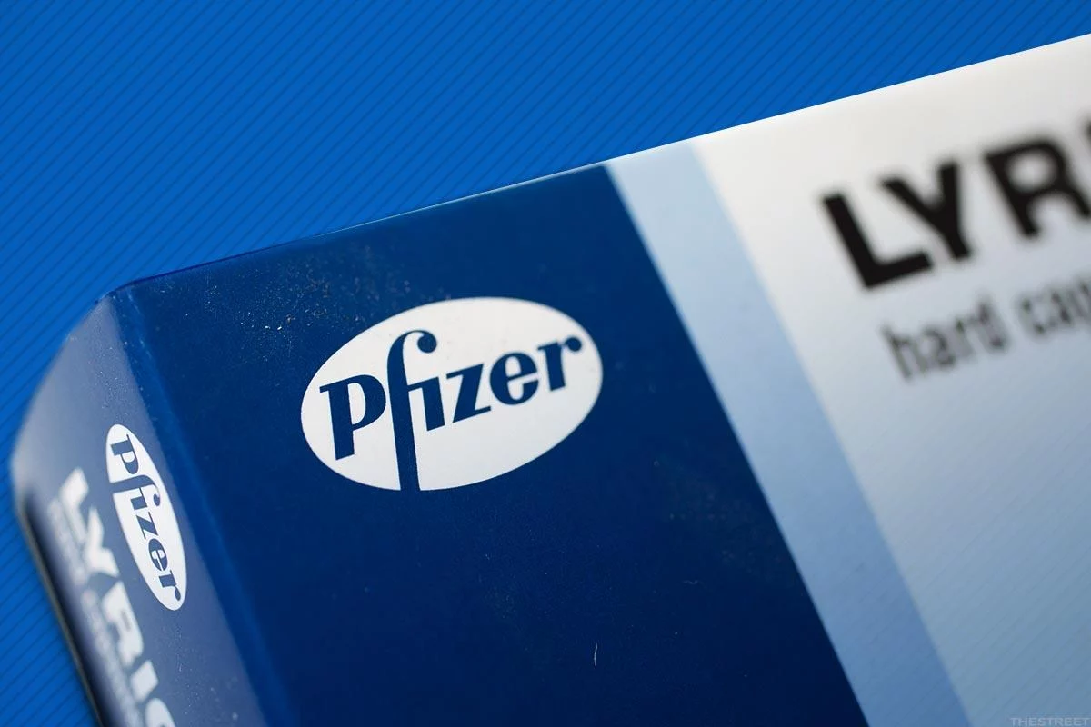 Изображение 1 для Израиль расследует незаконную поставку вакцины Pfizer в Украину