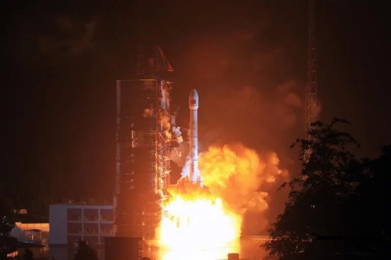 Китай запустил третий спутник мобильной связи - изображение 1