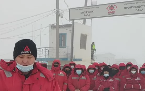 Изображение 1 для Бастовавшие нефтяники добились увеличения зарплаты