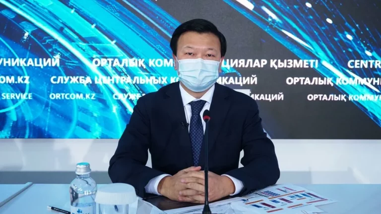 О вакцинации в Казахстане высказался министр здравоохранения - изображение 1