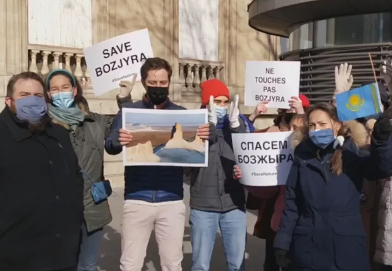 В Париже прошла акция в защиту Бозжыры - изображение 1