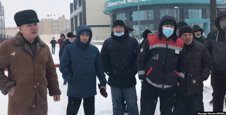 В Актобе водители «скорой» требуют повышения зарплаты - изображение 1