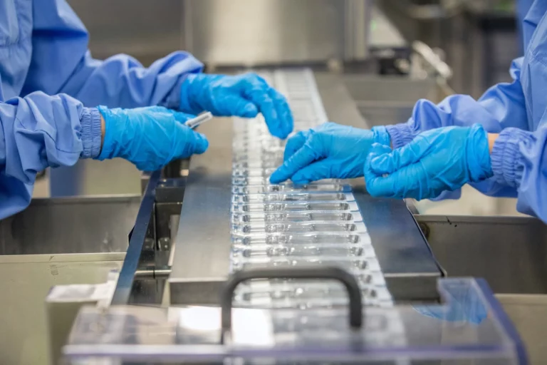 Северная Корея пыталась украсть технологию производства вакцины Pfizer - изображение 1