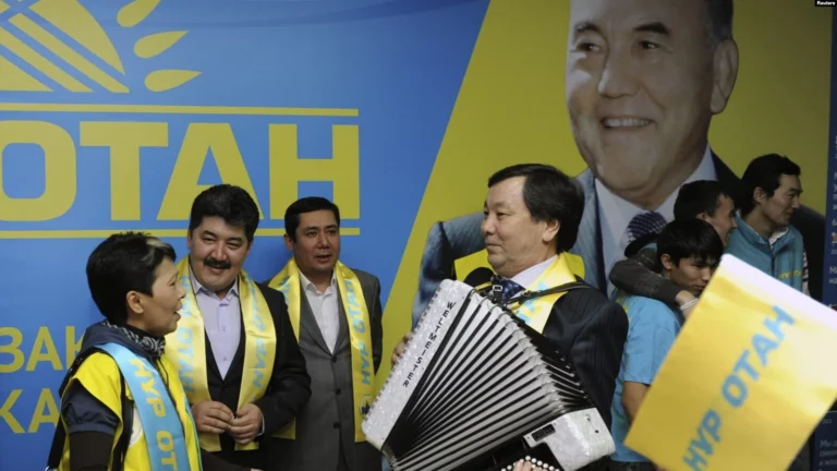 Нур Отану в день начисляется из бюджета около 18 млн тенге - изображение 1