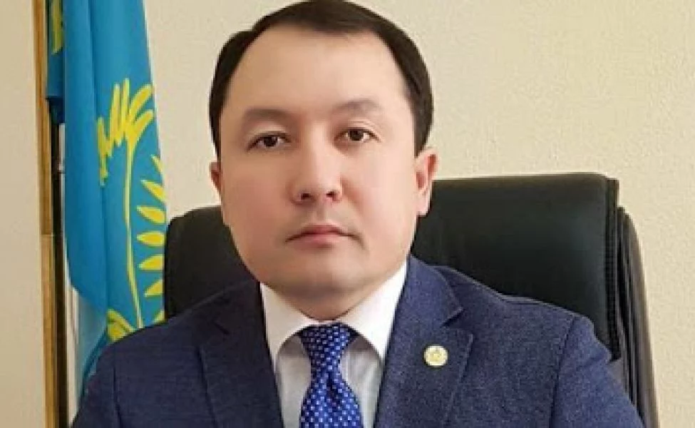 Изображение 1 для Замакима Актобе купил Лексус на деньги, выделенные на оформление города