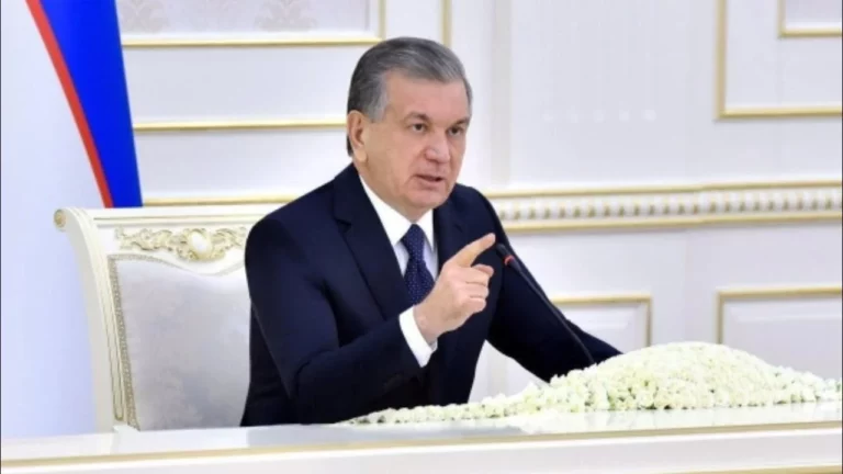 Мирзиёев обратился к журналистам: «Критикуйте!» - изображение 1