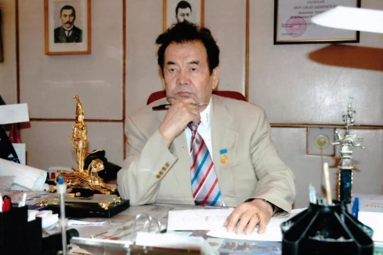 Изображение 1 для Скончался автор герба Казахстана