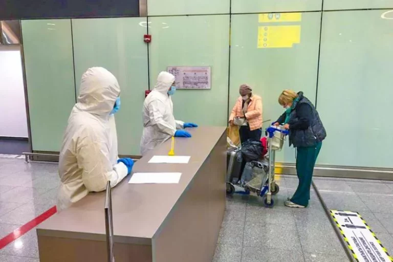 Без ПЦР-справки на борт не пустят - изображение 1