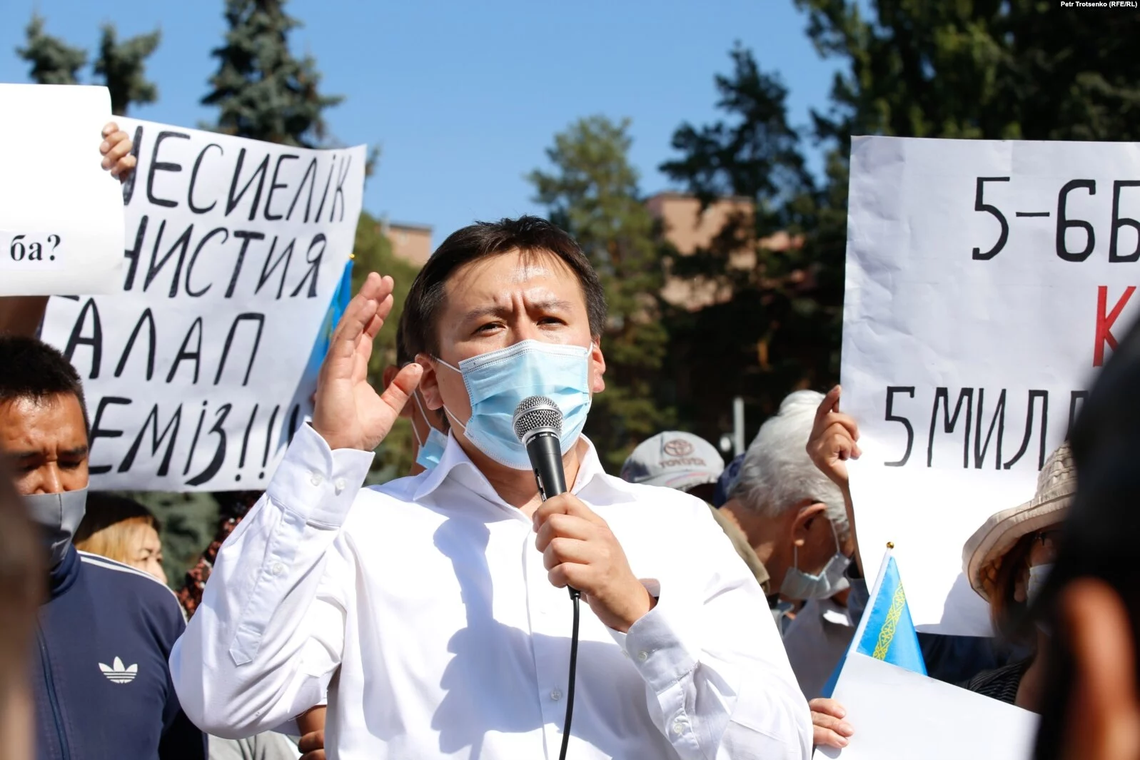 Изображение 1 для Всеказахстанский митинг на 15 мая против аренды земли иностранцами объявил Жанболат Мамай