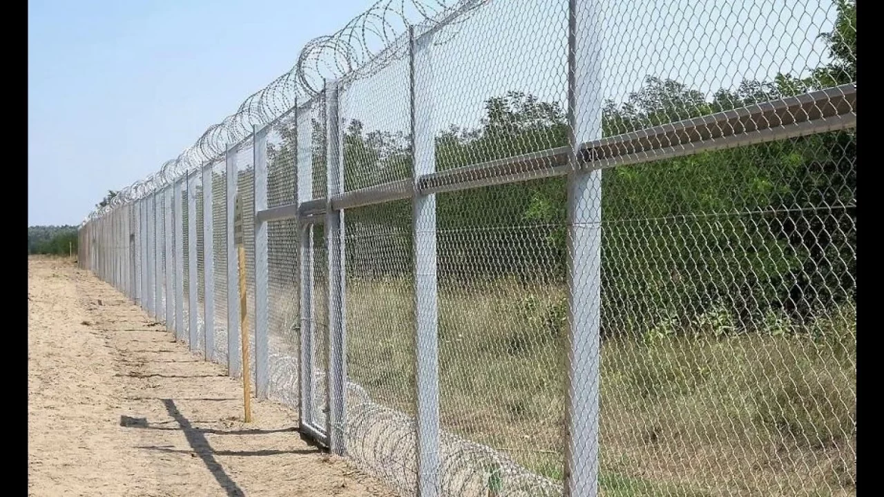 Изображение 1 для На границе Атырауской и Астраханской областей установят ограждения