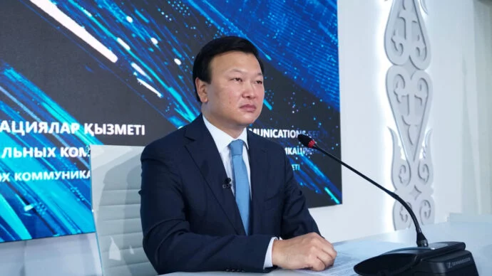 Изображение 1 для О побочных эффектах после вакцинации, рассказал министр здравоохранения