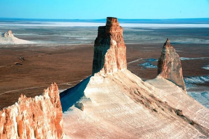 Салют на Бозжыре возмутил казахстанцев - изображение 1