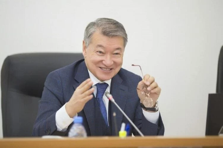 Изображение 1 для Предприниматели ВКО потребовали отставки Даниала Ахметова