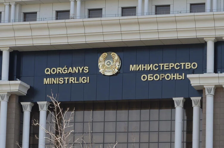 Изображение 1 для Казахстан не имеет намерений содействовать развитию приграничных споров между Кыргызстаном и Таджикистаном – Минобороны