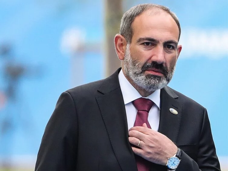 Пашинян предложил Баку своего сына в обмен на военнопленных - изображение 1