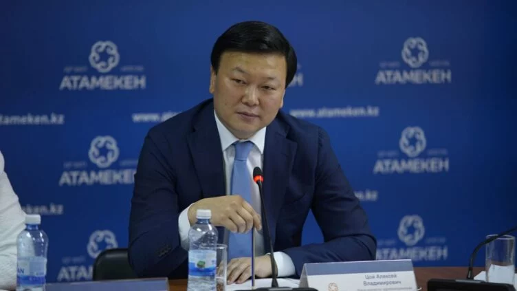 Изображение 1 для Глава Минздрава ответил на заявление MedSupport об эффективности QazVac