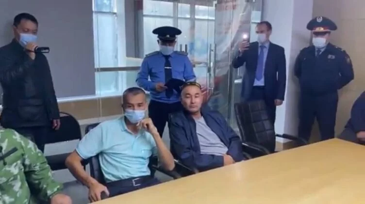 Изображение 1 для В офис и квартиру Альтаева пришли силовики накануне заявленного митинга