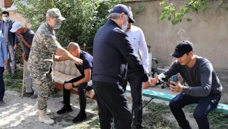 Изображение 1 для Какую материальную помощь получат семьи погибших в Таразе?