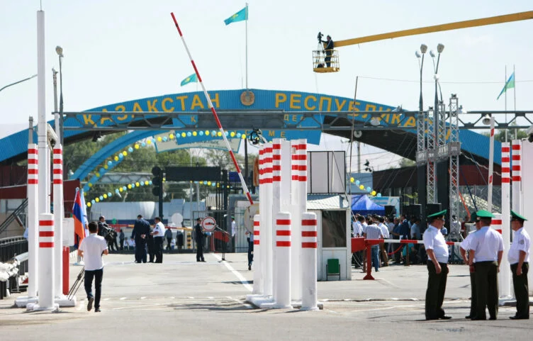Изображение 1 для Утверждены новые правила пересечения госграницы Казахстана
