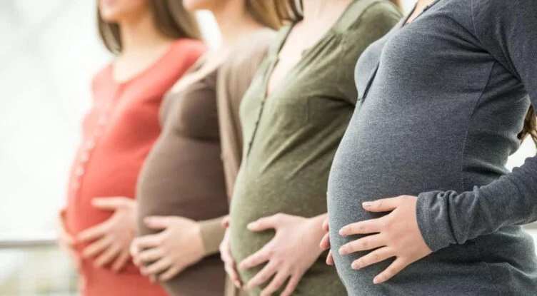 Изображение 1 для В Казахстане растет количество родов среди подростков