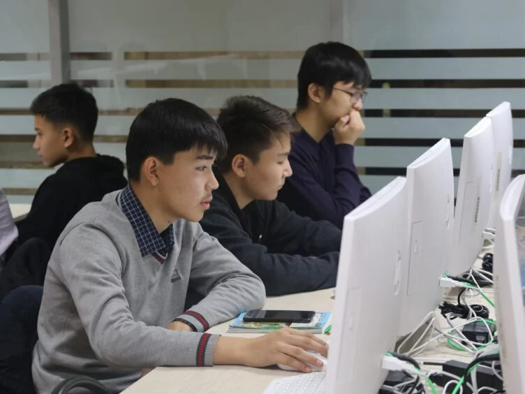 Изображение 1 для 2022 жылы грант бөлінетін мамандықтар белгілі болды