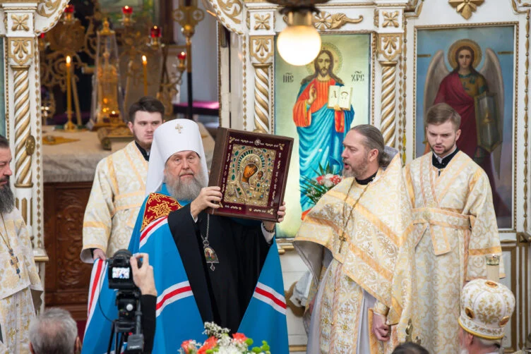 Изображение 1 для В Алматы доставили список с Казанской чудотворной иконы Богоматери