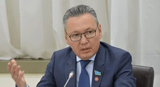 Изображение 1 для Депутат «Еңбек және халықты әлеуметтік қорғау министрлігінің» атауын өзгертуді сұрады