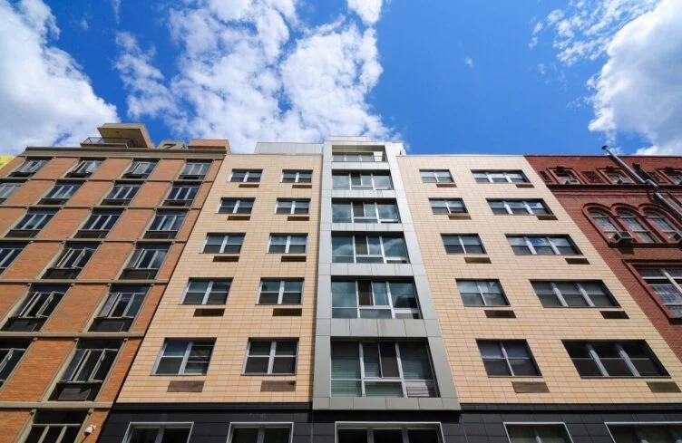 По количеству жилых помещений Казахстан ненамного опередил ЮАР - изображение 1