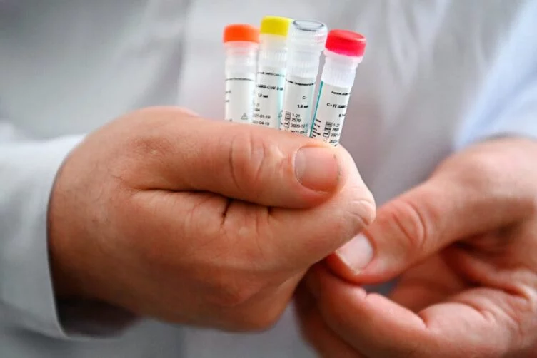 Оңтүстік Африка ғалымдары омикрон штаммына қатысты мәлімдеме жасады - изображение 1