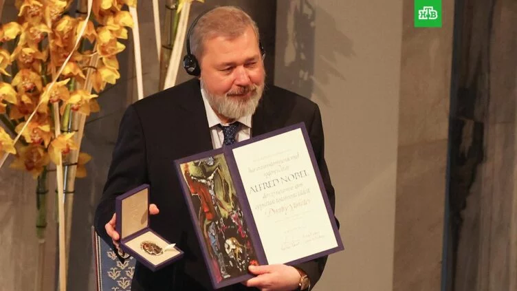 Изображение 1 для Лауреат Нобелевской премии Дмитрий Муратов: Когда правительство улучшает прошлое, журналисты пытаются улучшить будущее