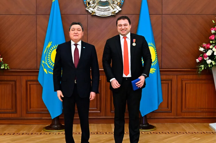 Михаил Ломтадзе награжден орденом «Достык» - изображение 1