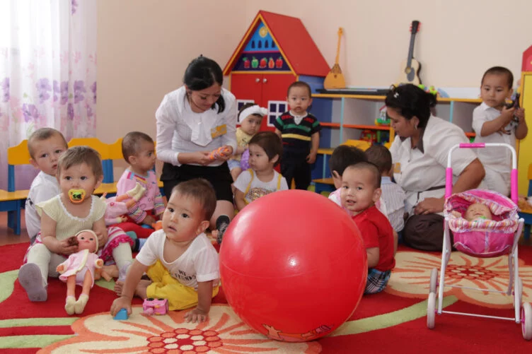 Изображение 1 для В Казахстане растет объем услуг дошкольного образования