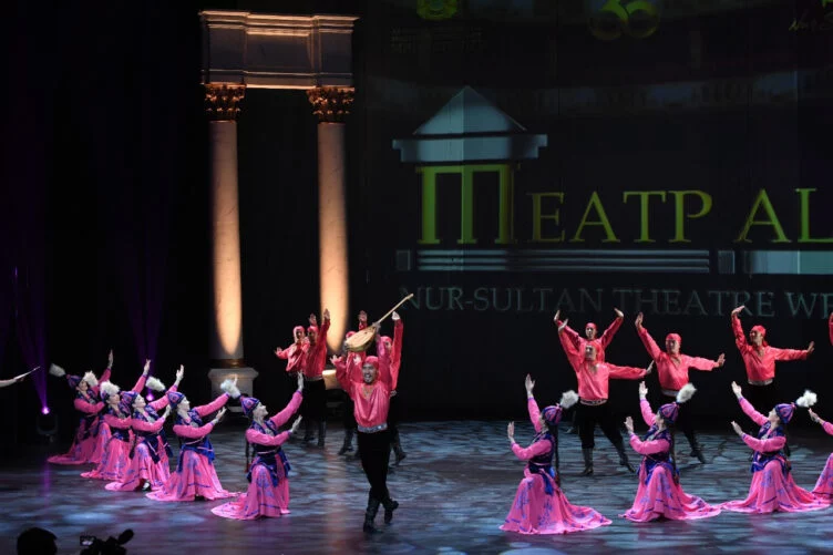 Изображение 1 для Яркие концерты и сказочные спектакли: Какие мероприятия пройдут в предновогоднюю неделю в Нур-Султане