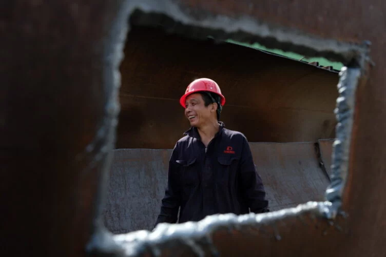 Изображение 1 для В Казахстане работают 16 тысяч иностранцев, из них 4,1 тыс. - китайцев