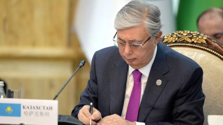 Изображение 1 для Поправки в закон по вопросам визуальной информации направлены на дальнейшее развитие государственного языка