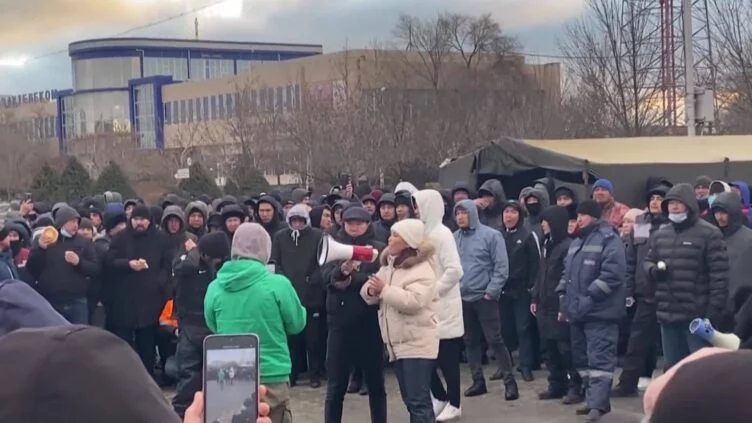 Изображение 1 для Хронология событий: протесты и беспорядки в регионах