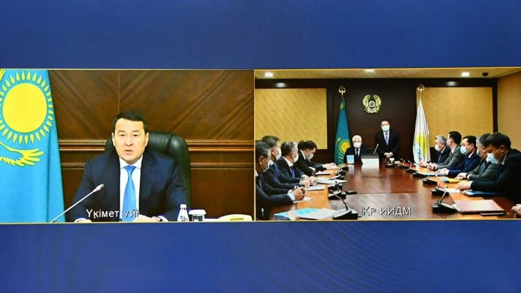 Алихан Смаилов поставил ряд задач новым министрам - изображение 1