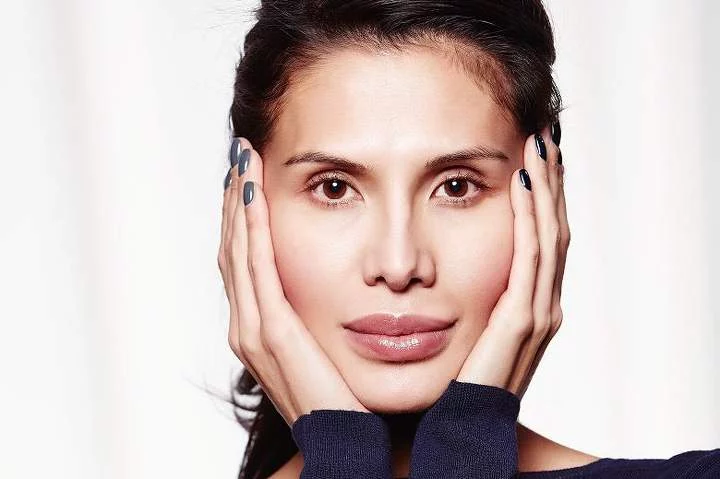 Изображение 1 для Повлияют ли казахстанские протесты на бизнес любовницы Тимура Кулибаева - Гога Ашкенази?