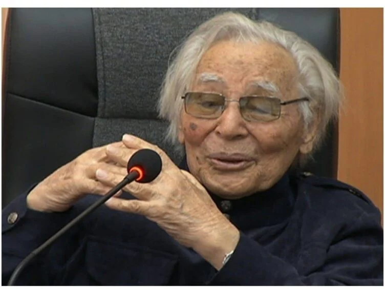 Изображение 1 для Жазушы Әбдіжәміл Нұрпейісов 97 жасында қайтыс болды