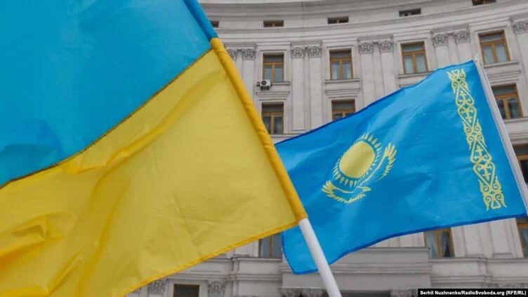 Запросов на эвакуацию казахстанцев из Украины не поступало — МИД - изображение 1