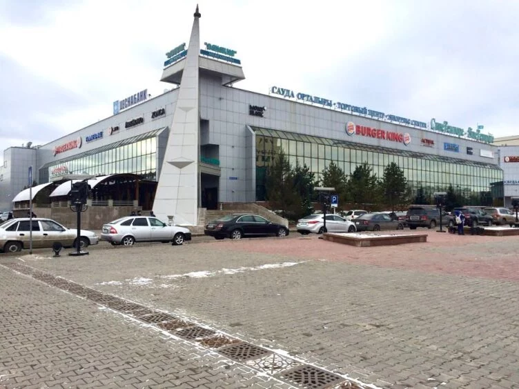 Изображение 1 для Акимат столицы купил бывший ЦУМ за Т9,5 млрд