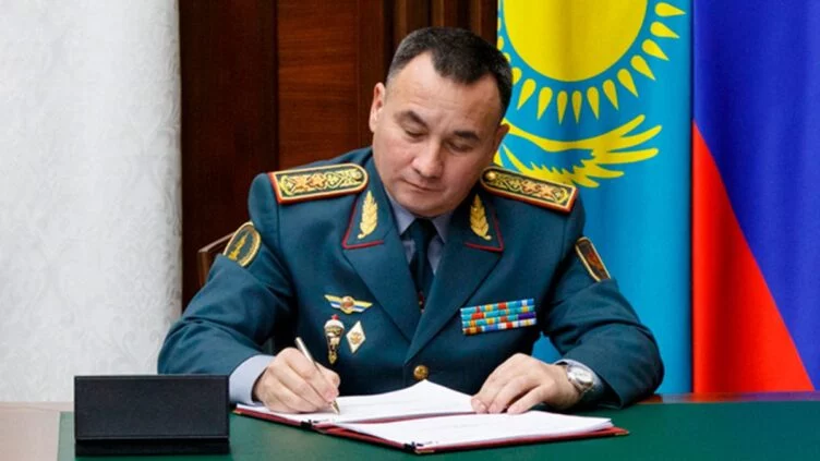 Изображение 1 для Қорғаныс министрі болған Бектанов 2 айға қамауға алынды