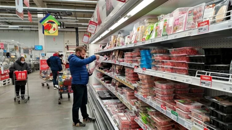 В Казахстане импортные продукты из-за российских санкций дорожают на 30-40% - изображение 1