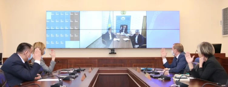 ЦИК объявил и досрочном прекращении полномочий двух депутатов мажилиса - изображение 1